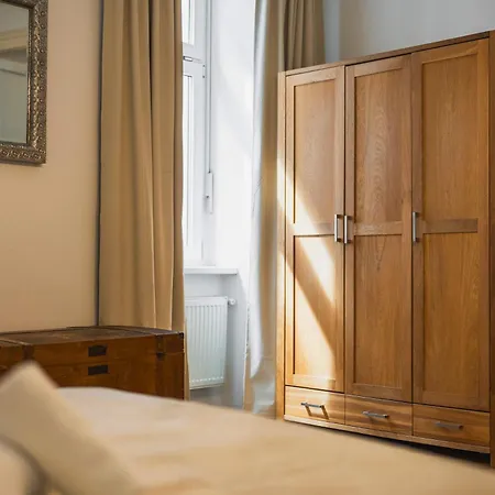 Apartment Historical Centrum Escape - Culture & Life *
